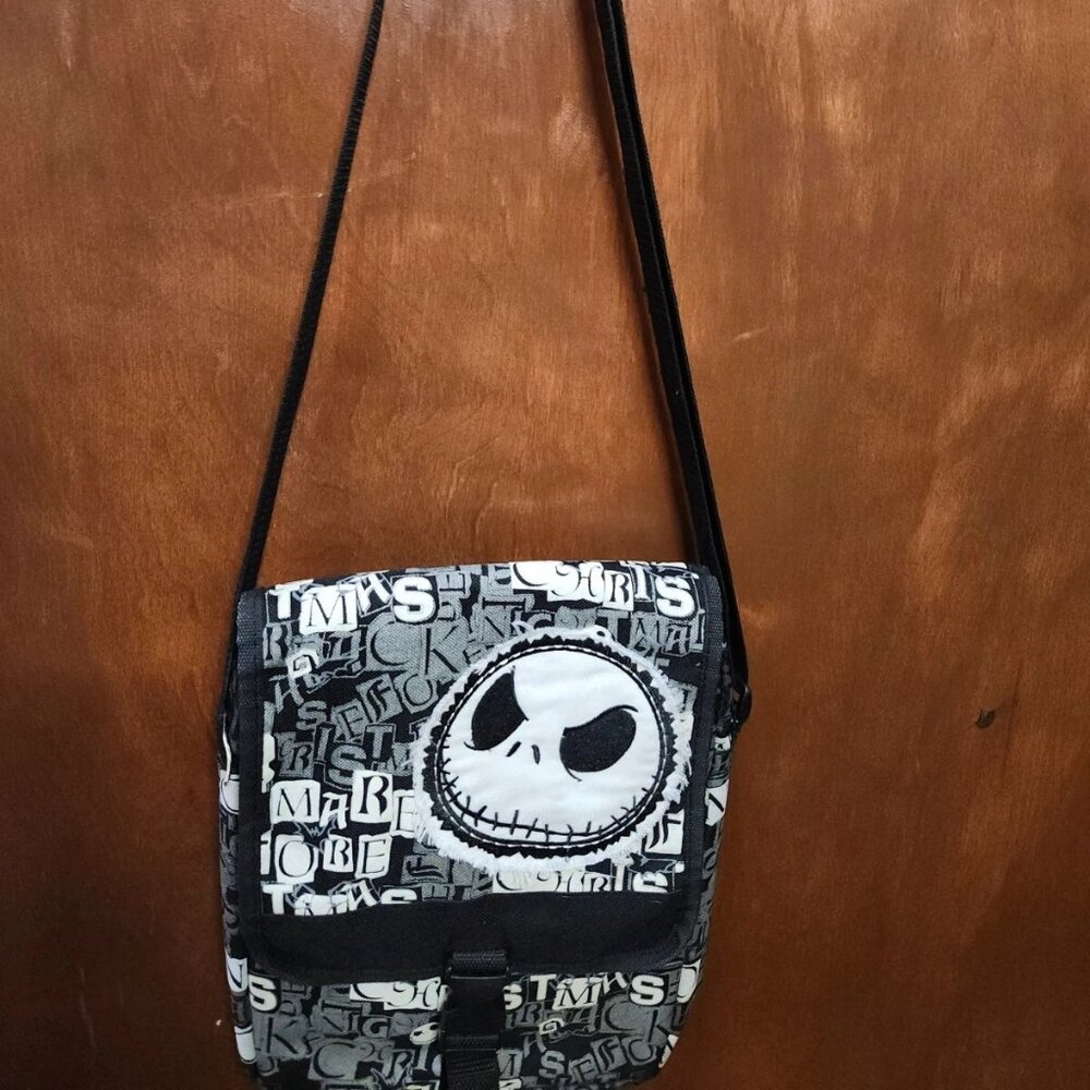 Disney Parks The Nightmare Before Christmas Sling Messenger Bag Skellington